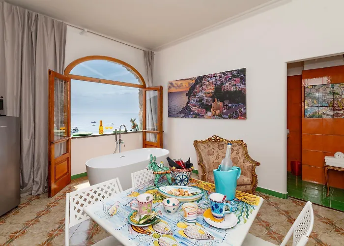 Affittacamere La Dolce A Boutique 4*