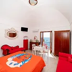 La Dolce A Boutique ゲストハウス 4*