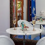 ゲストハウス La Dolce A Boutique
