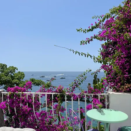 Guest house La Dolce A Boutique