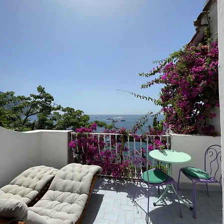 Guest house La Dolce A Boutique