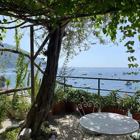 La Dolce A Boutique Guest house 2*