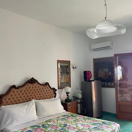 La Dolce A Boutique Affittacamere 4*