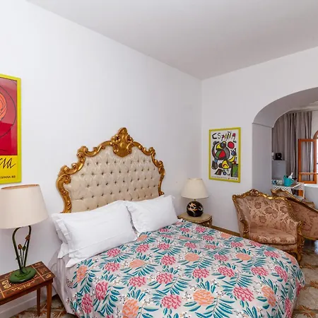 La Dolce A Boutique Guest house 2*