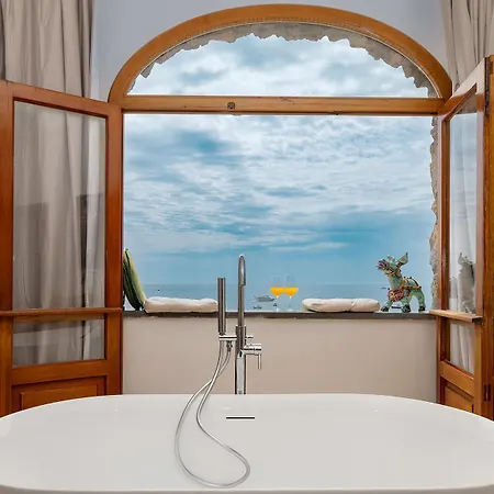 Maison d'hôtes La Dolce A Boutique 4*