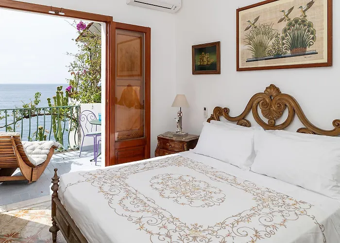 La Dolce A Boutique بوسيتانو